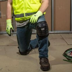 Klein Tools Lightweight Gel Kneepads -Safety Equipment Sales klein tools flooring knee pads 60184 40 1000