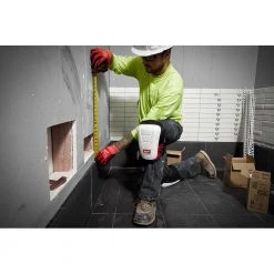 Milwaukee Non Marring Performance Knee Pad with PACKOUT Tool Bag 24 Milwaukee Non Marring Performance Knee Pad with PACKOUT Tool Bag -Safety Equipment Sales milwaukee flooring knee pads 48 73 6040 48 22 8321 1f 1000