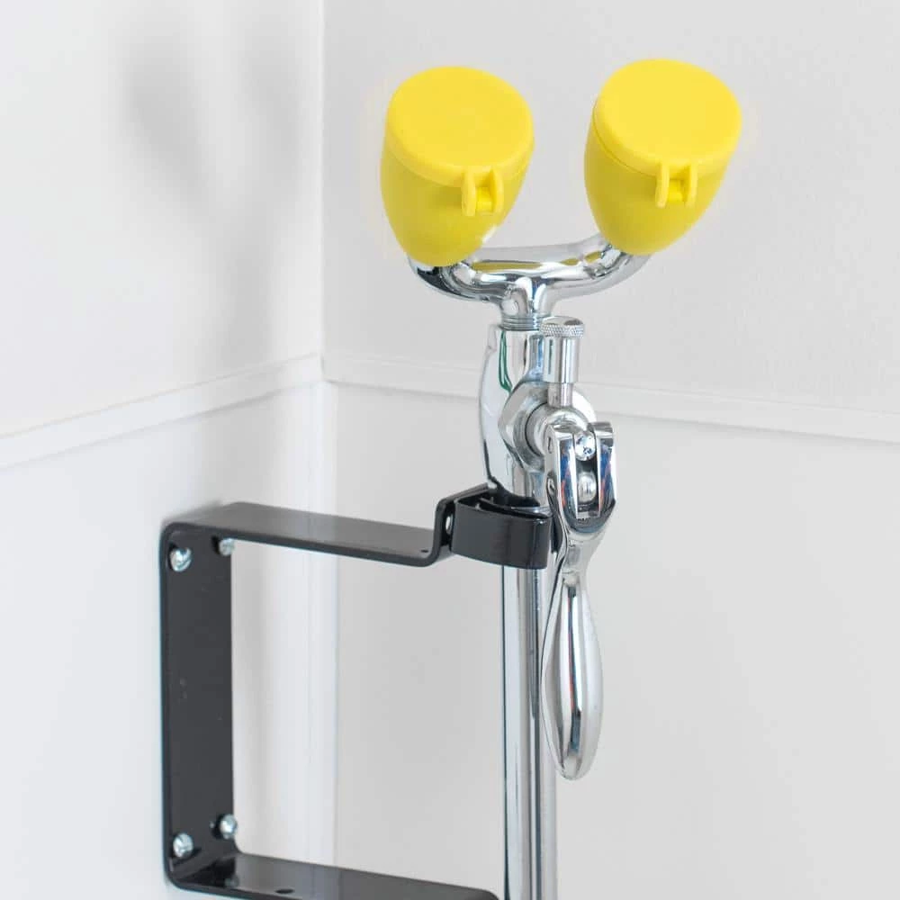 Speakman Eyesaver Service Sink Emergency Eyewash Attachment 4 Speakman Eyesaver Service Sink Emergency Eyewash Attachment - Image 4